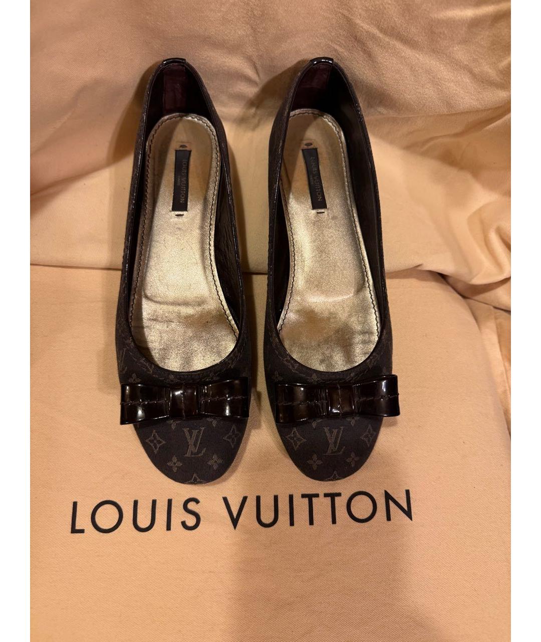 LOUIS VUITTON Коричневые текстильные балетки, фото 2