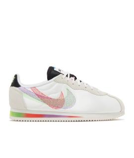 NIKE Кроссовки