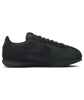NIKE Кроссовки