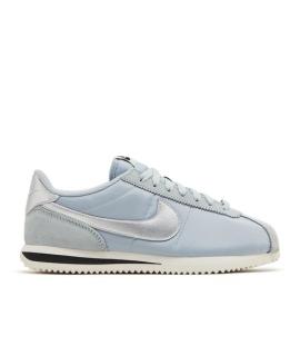 NIKE Низкие кроссовки / кеды