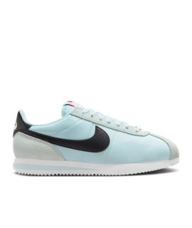 NIKE Кроссовки