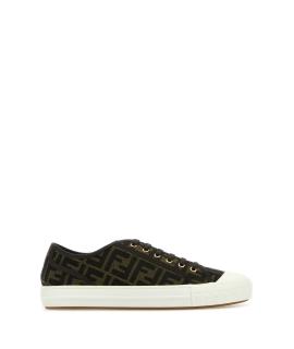 FENDI Низкие кроссовки / кеды