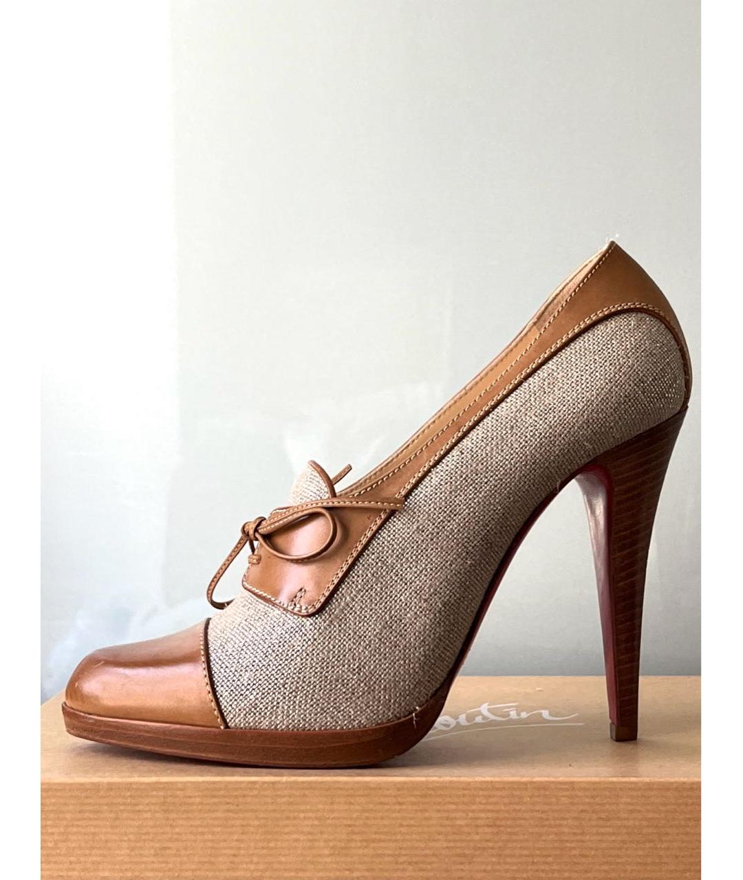 CHRISTIAN LOUBOUTIN Бежевые текстильные туфли, фото 9
