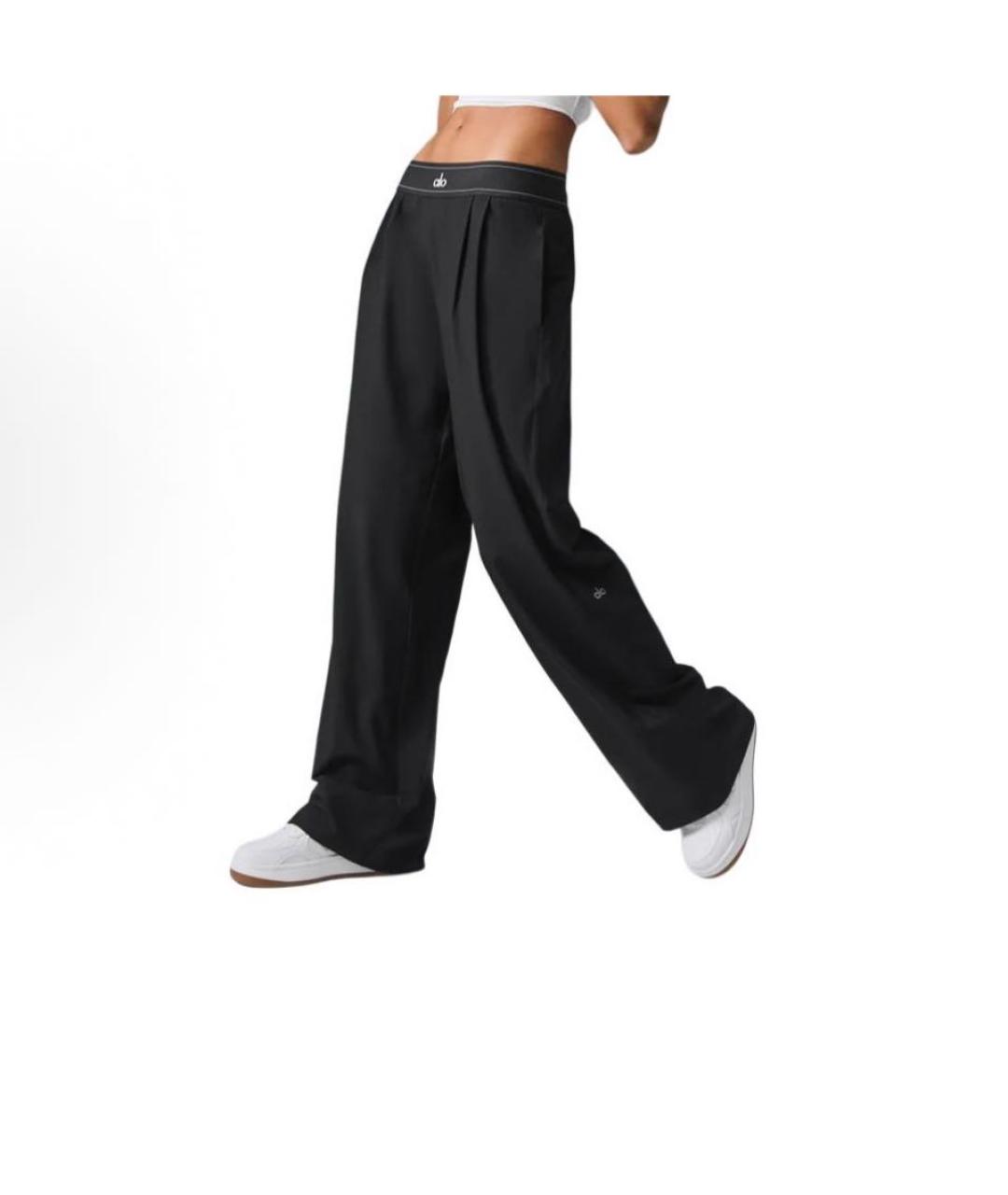 ALO YOGA Спортивные брюки и шорты, фото 4