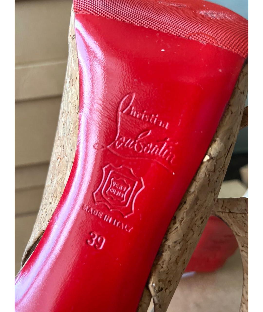 CHRISTIAN LOUBOUTIN Бежевые босоножки, фото 5