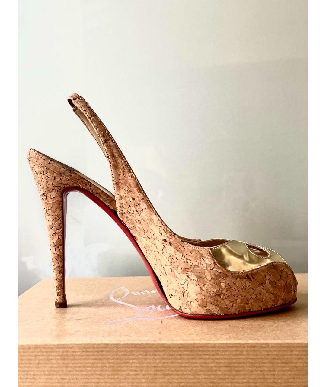 CHRISTIAN LOUBOUTIN Бежевые босоножки, фото 2