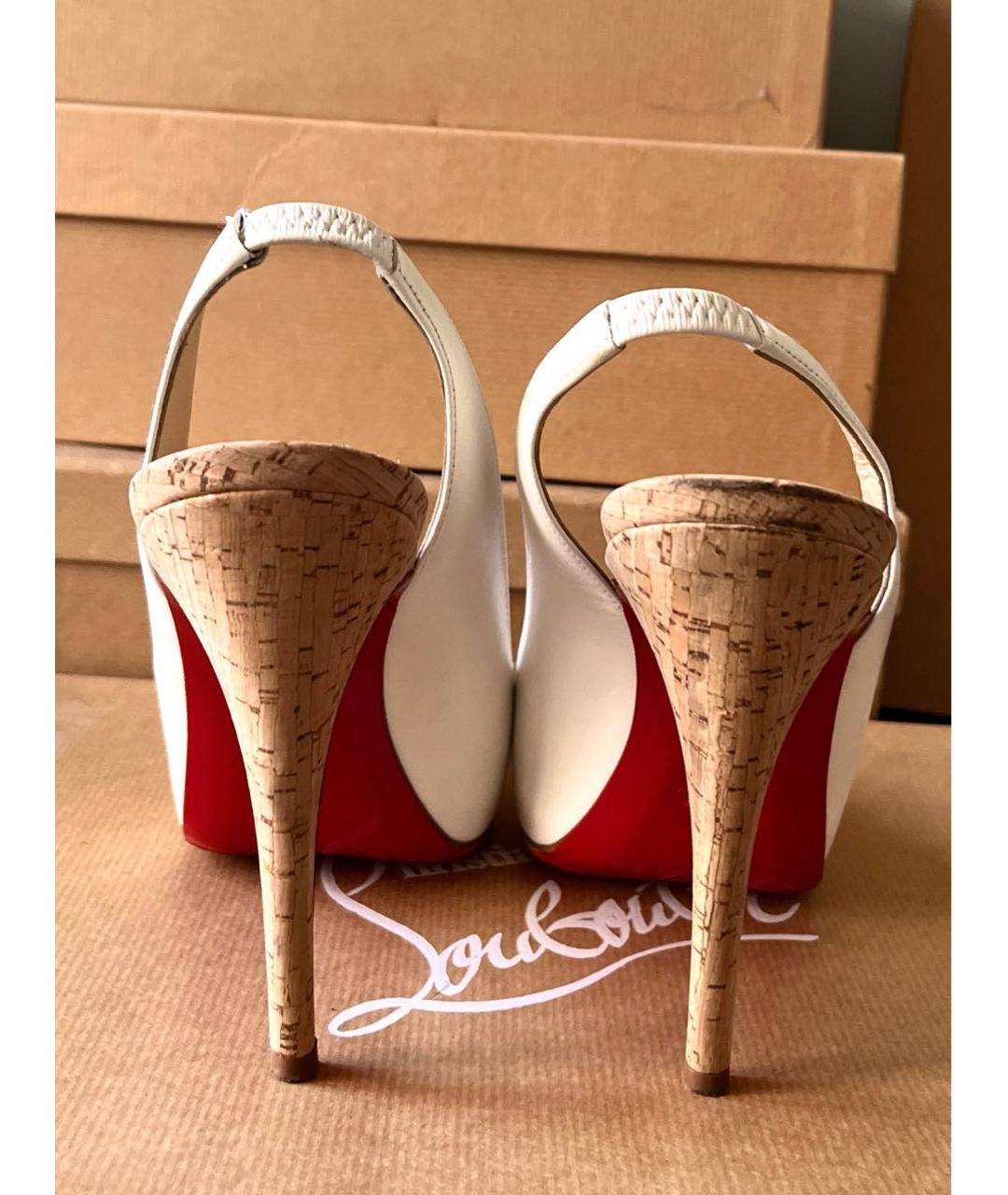 CHRISTIAN LOUBOUTIN Белые кожаные босоножки, фото 4