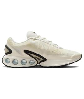 NIKE Кроссовки