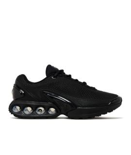 NIKE Кроссовки