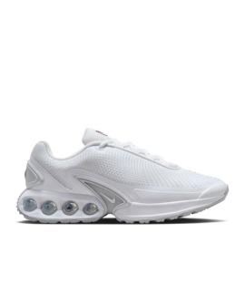 NIKE Кроссовки