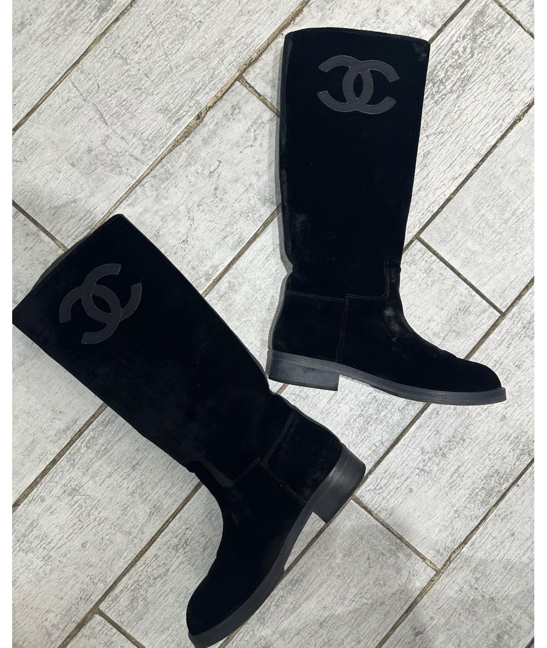 CHANEL Черные бархатные сапоги, фото 4
