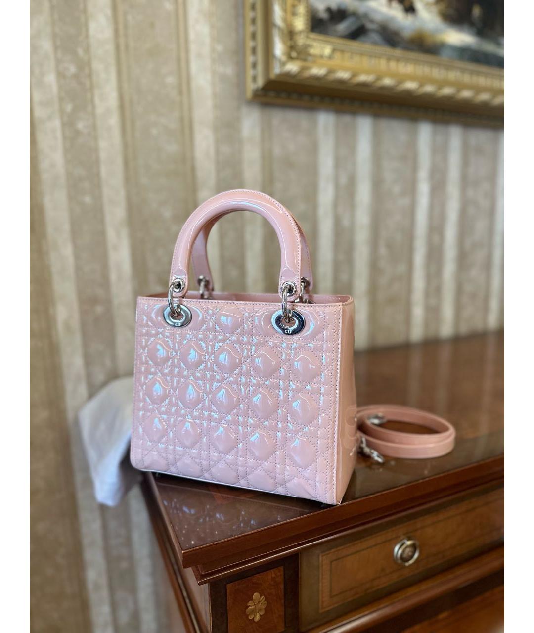 CHRISTIAN DIOR Розовая сумка с короткими ручками из лакированной кожи, фото 6