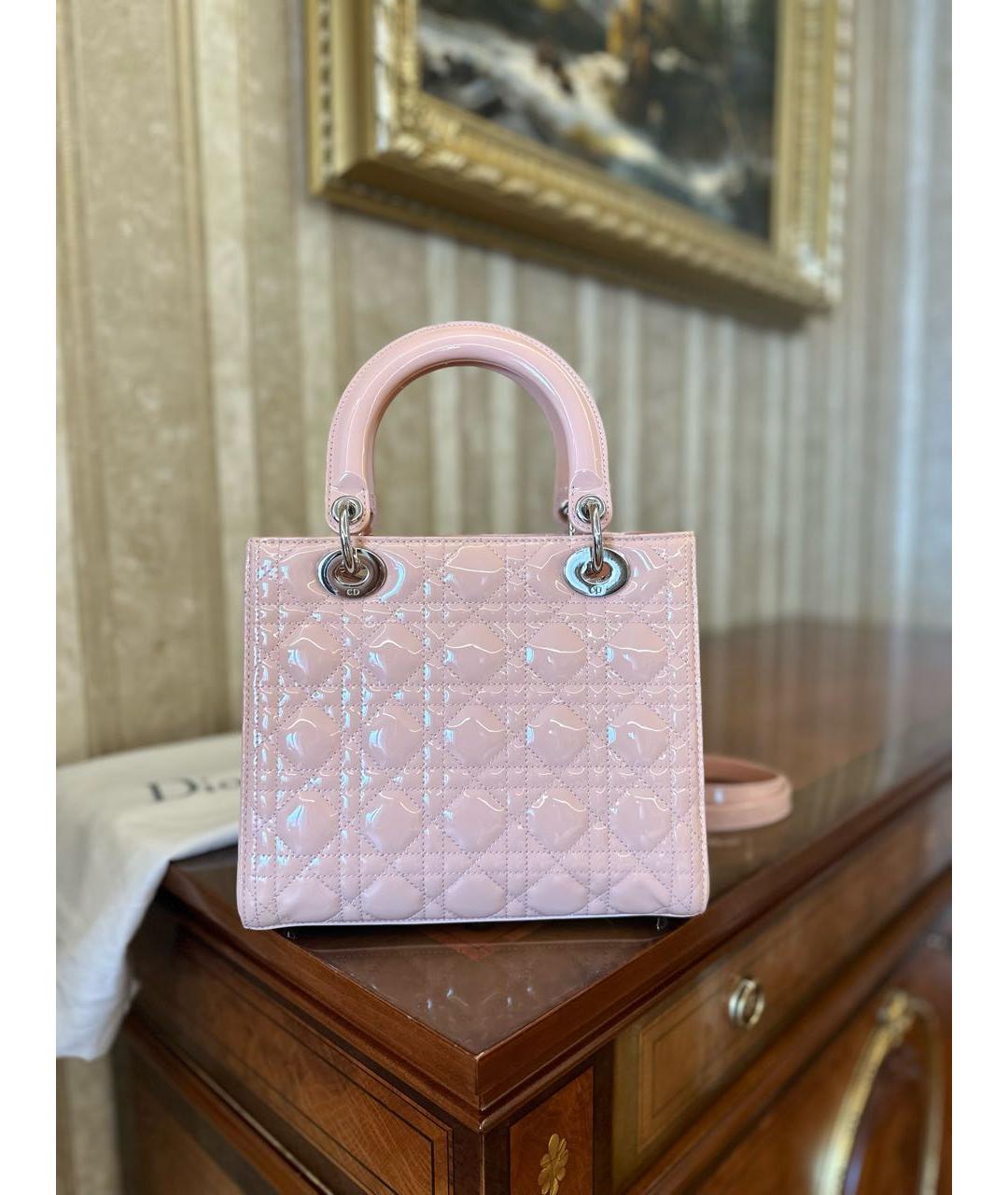 CHRISTIAN DIOR Розовая сумка с короткими ручками из лакированной кожи, фото 5