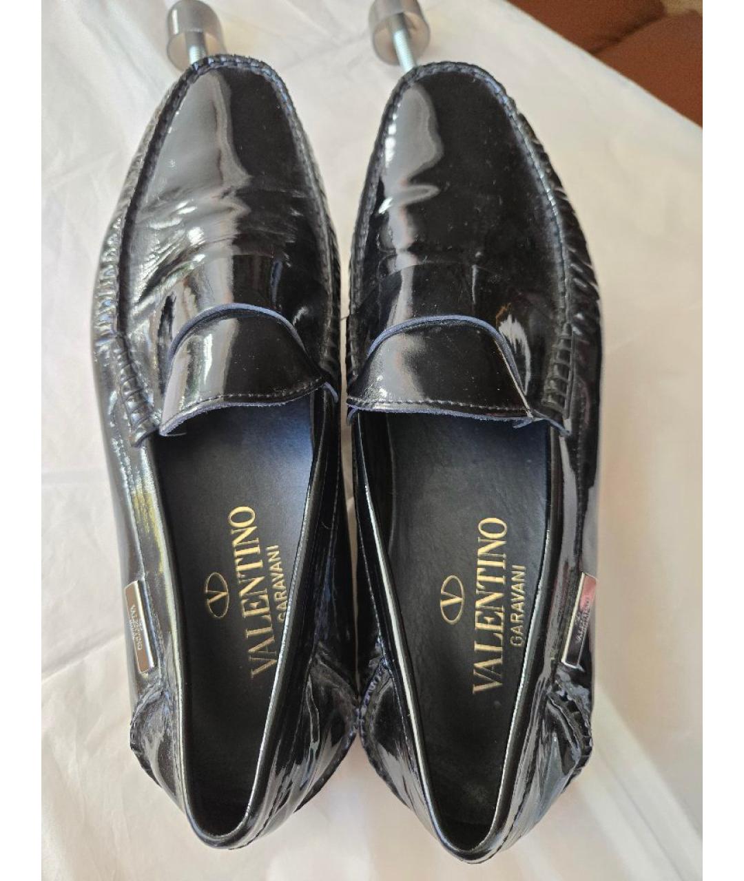 VALENTINO Черные мокасины из лакированной кожи, фото 3
