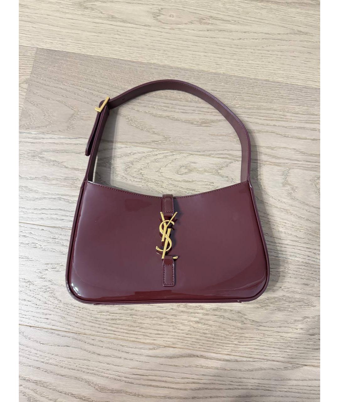 SAINT LAURENT Бордовая сумка с короткими ручками из лакированной кожи, фото 6