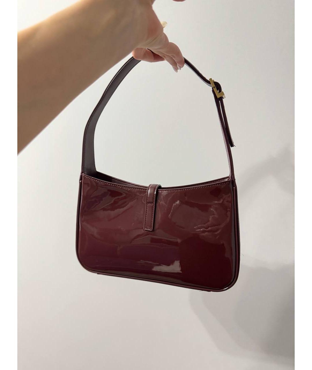 SAINT LAURENT Бордовая сумка с короткими ручками из лакированной кожи, фото 3