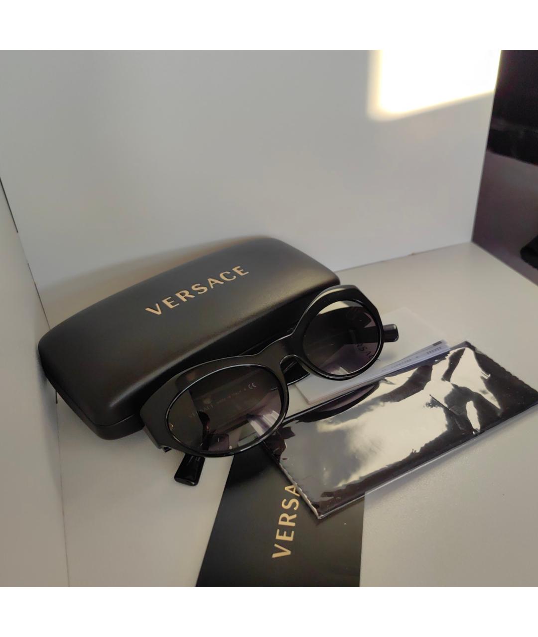 VERSACE Черные пластиковые солнцезащитные очки, фото 2