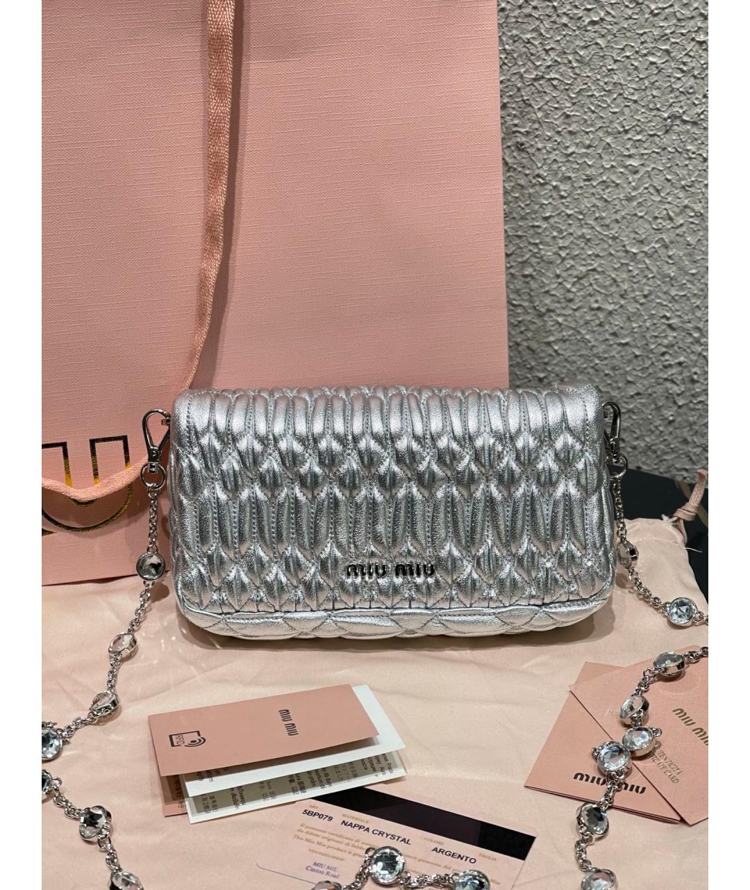 MIU MIU Серебряная кожаная сумка через плечо, фото 5