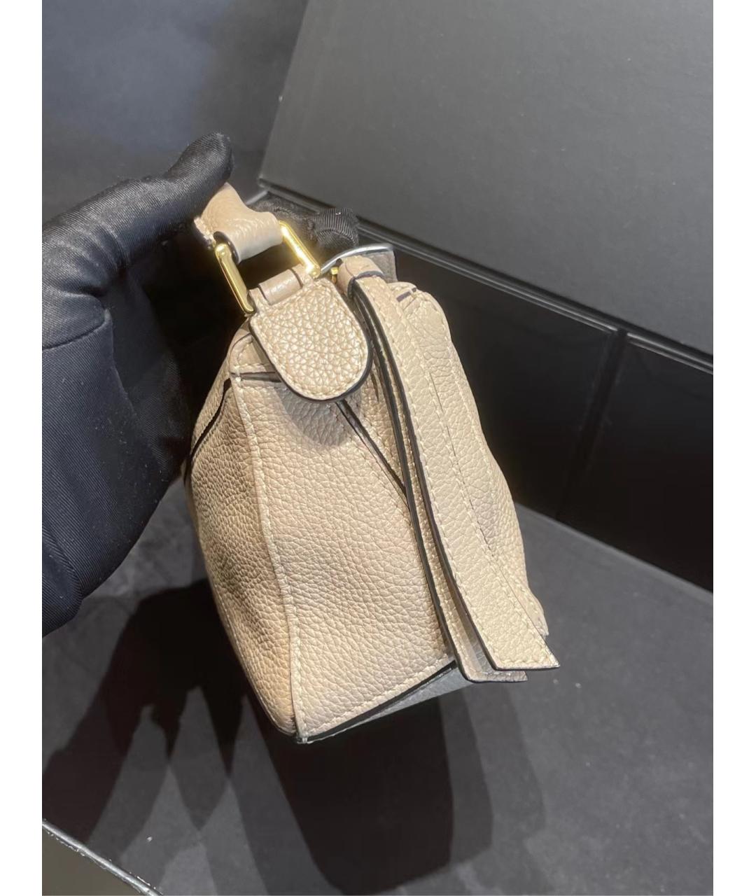 LOEWE Бежевая кожаная сумка через плечо, фото 4