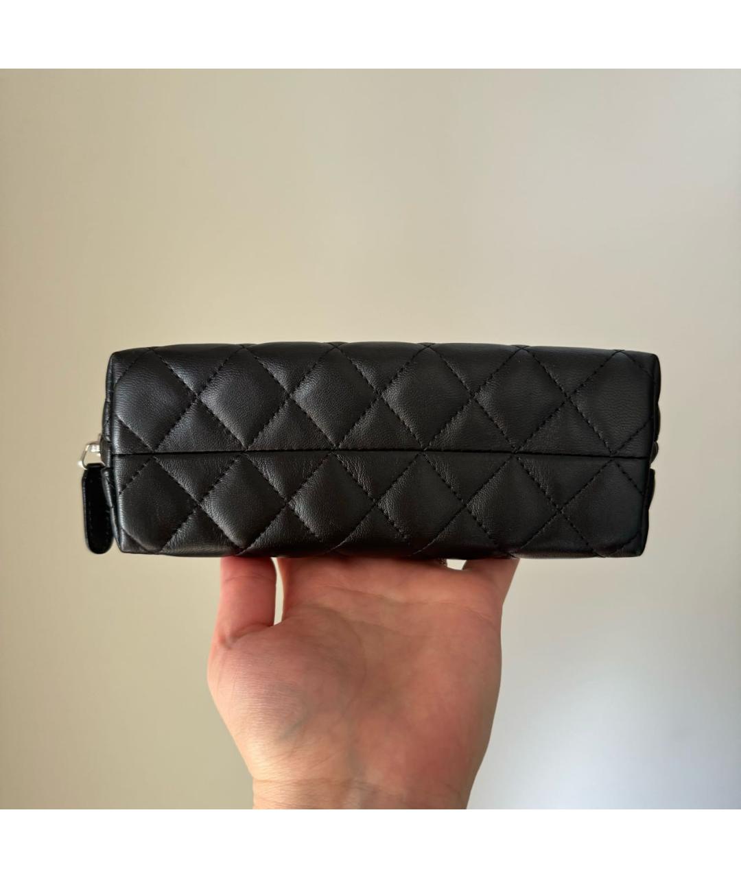 CHANEL Черная кожаная косметичка, фото 2