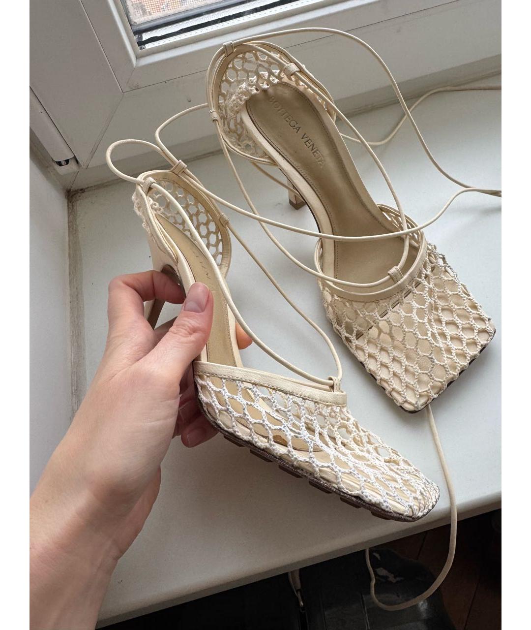 BOTTEGA VENETA Белые босоножки, фото 6