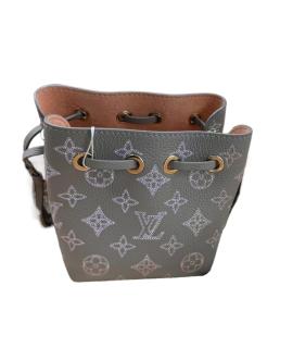 LOUIS VUITTON Сумка через плечо