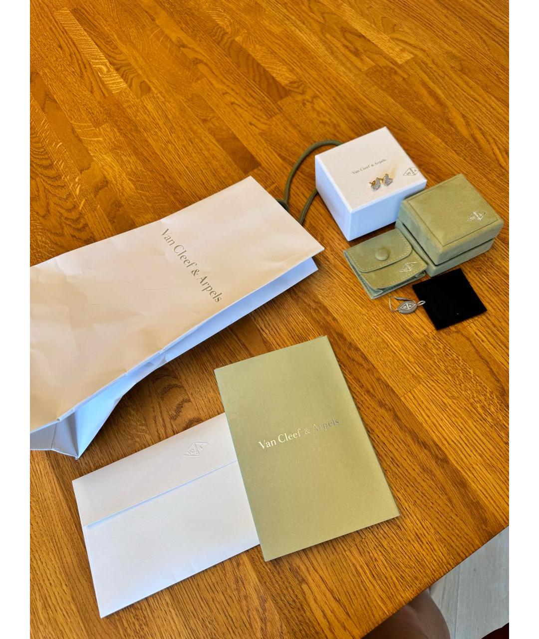 VAN CLEEF & ARPELS Белые серьги из желтого золота, фото 6