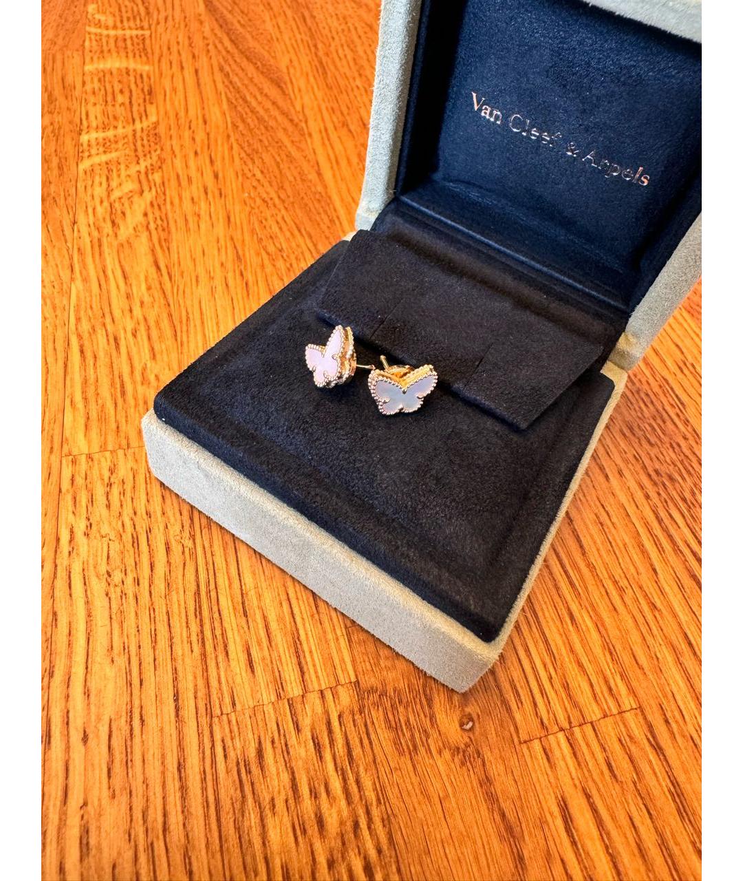 VAN CLEEF & ARPELS Белые серьги из желтого золота, фото 3
