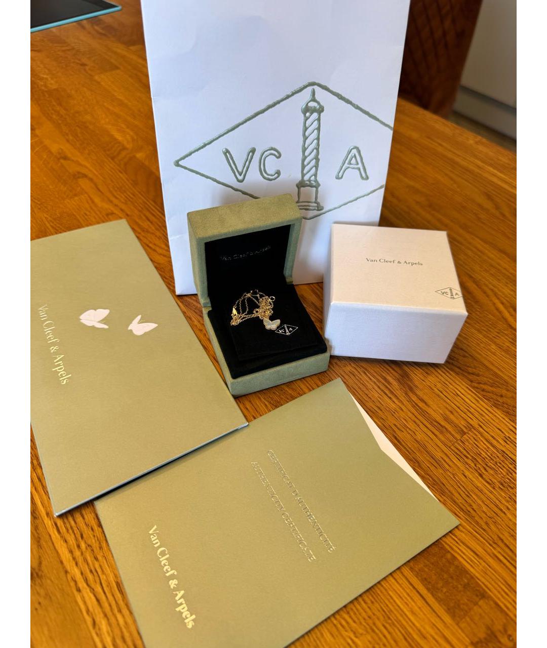 VAN CLEEF & ARPELS Белая подвеска из желтого золота, фото 7