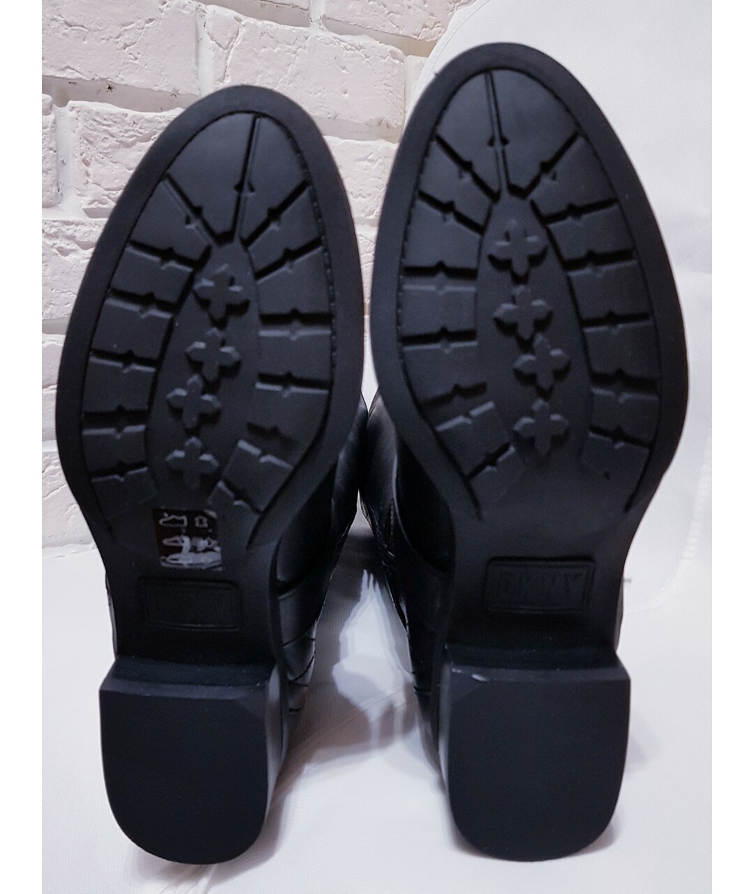 DKNY Черные кожаные сапоги, фото 5