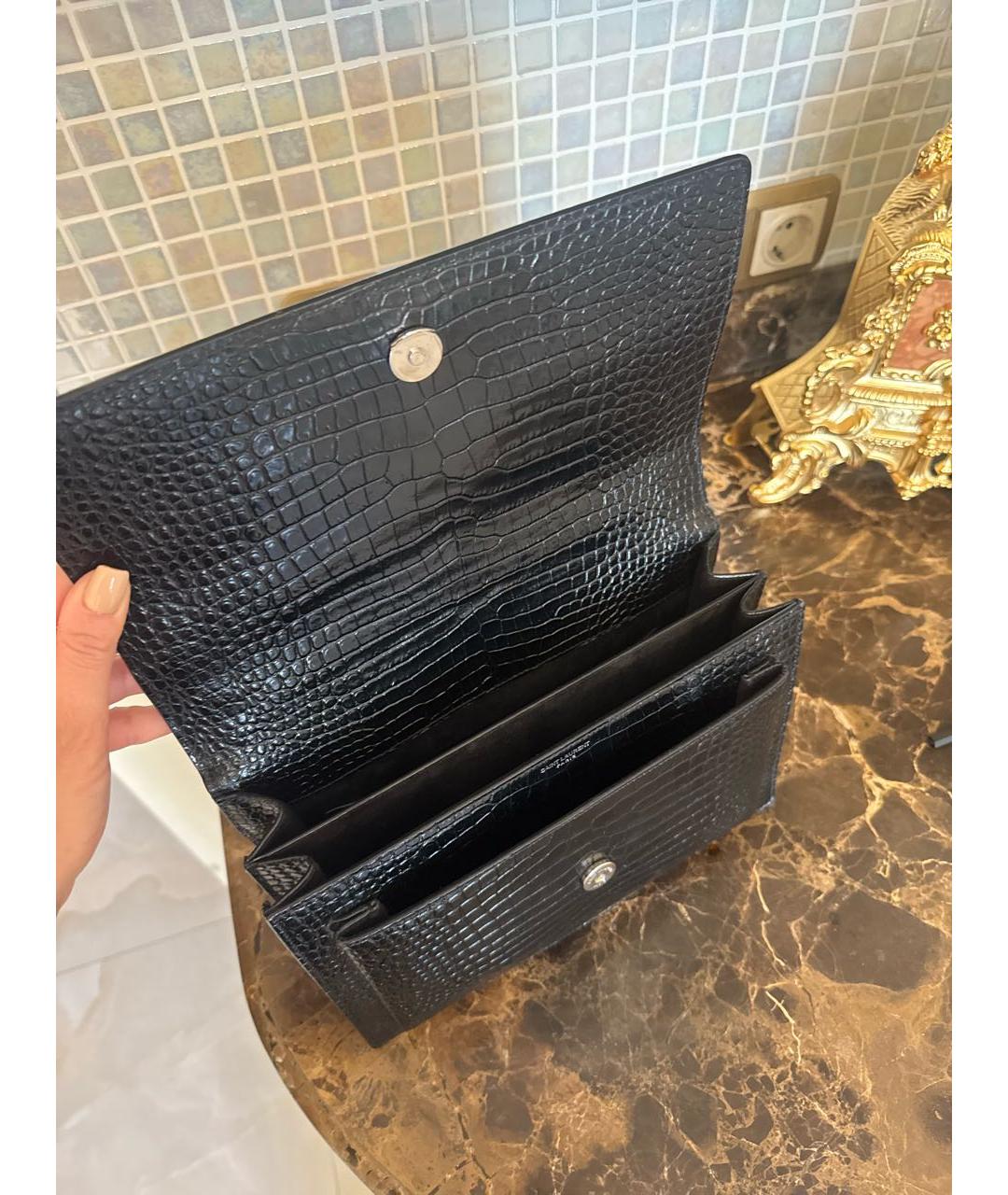 SAINT LAURENT Черная сумка через плечо из лакированной кожи, фото 4