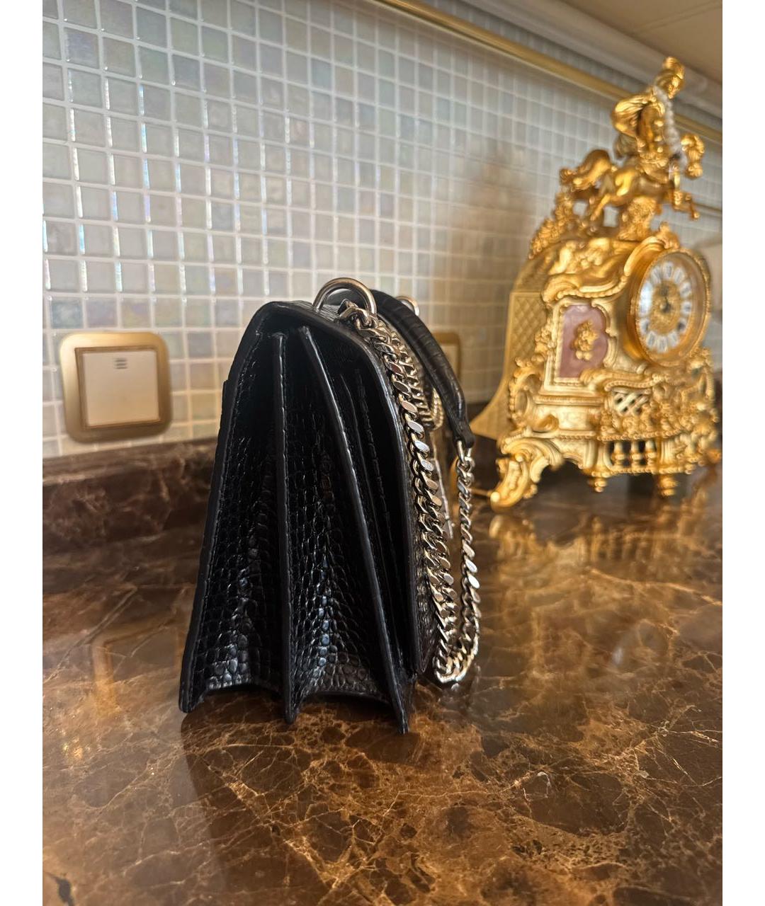 SAINT LAURENT Черная сумка через плечо из лакированной кожи, фото 2