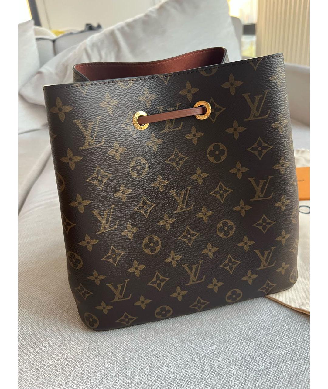 LOUIS VUITTON Коричневая кожаная сумка тоут, фото 2