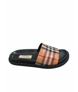 BURBERRY Шлепанцы
