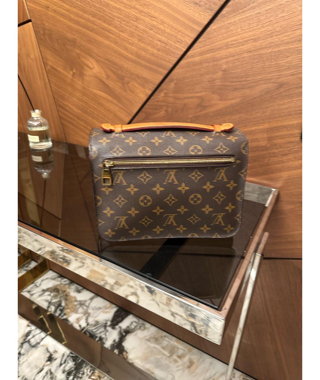 LOUIS VUITTON Кожаная сумка через плечо, фото 3