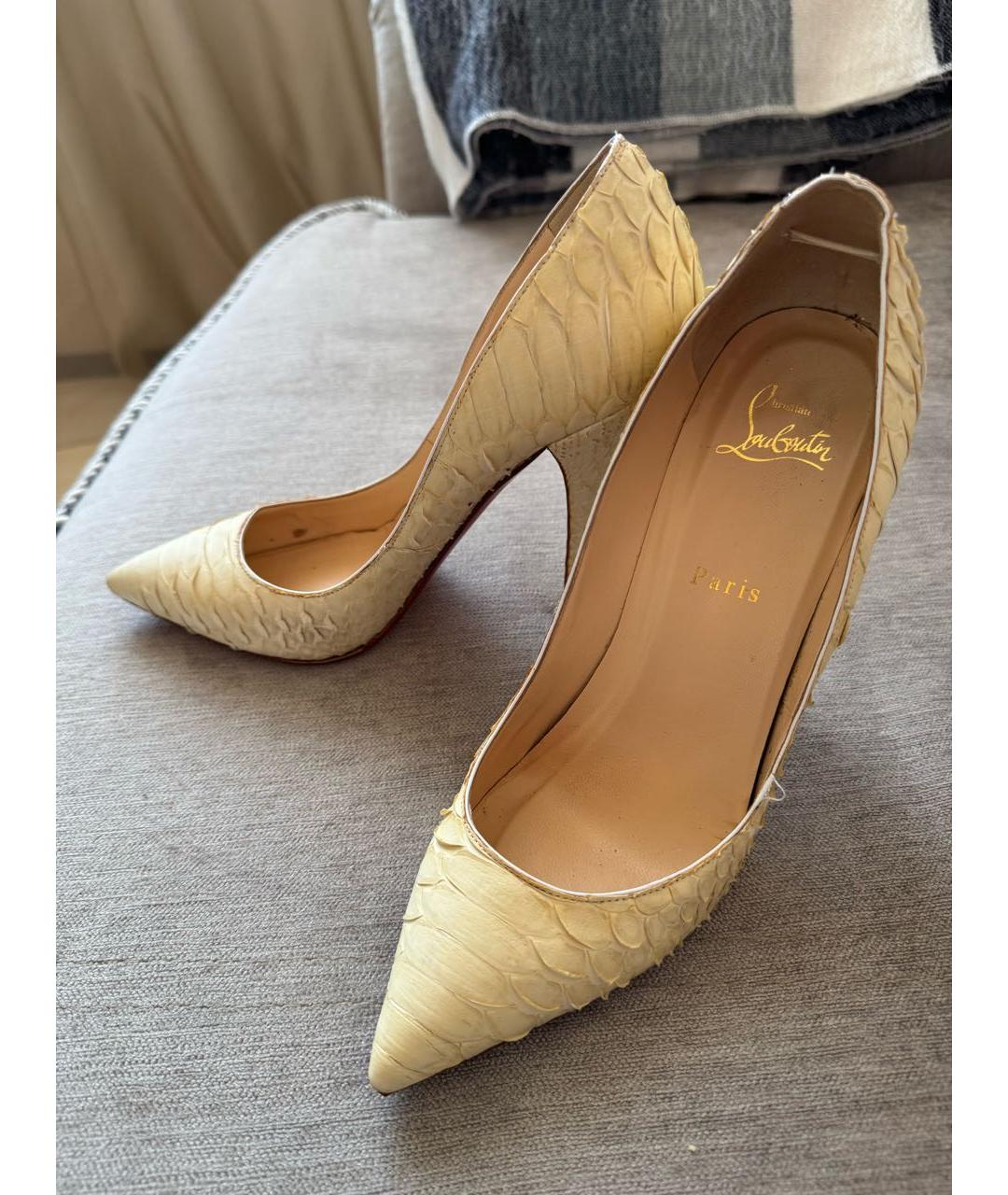 CHRISTIAN LOUBOUTIN Белые кожаные туфли, фото 3