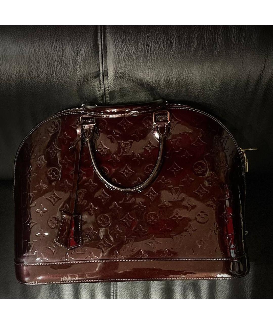 LOUIS VUITTON Бордовая сумка с короткими ручками из лакированной кожи, фото 4