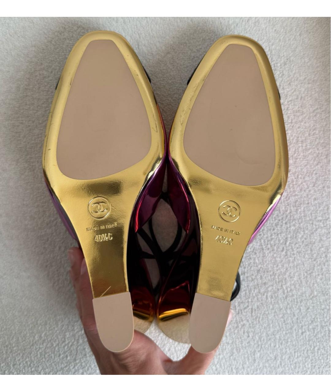 CHANEL Мульти туфли из лакированной кожи, фото 6