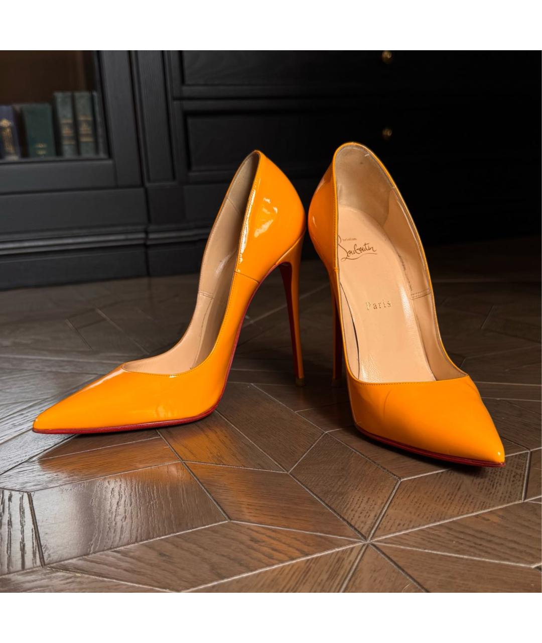 CHRISTIAN LOUBOUTIN Оранжевое туфли из лакированной кожи, фото 2