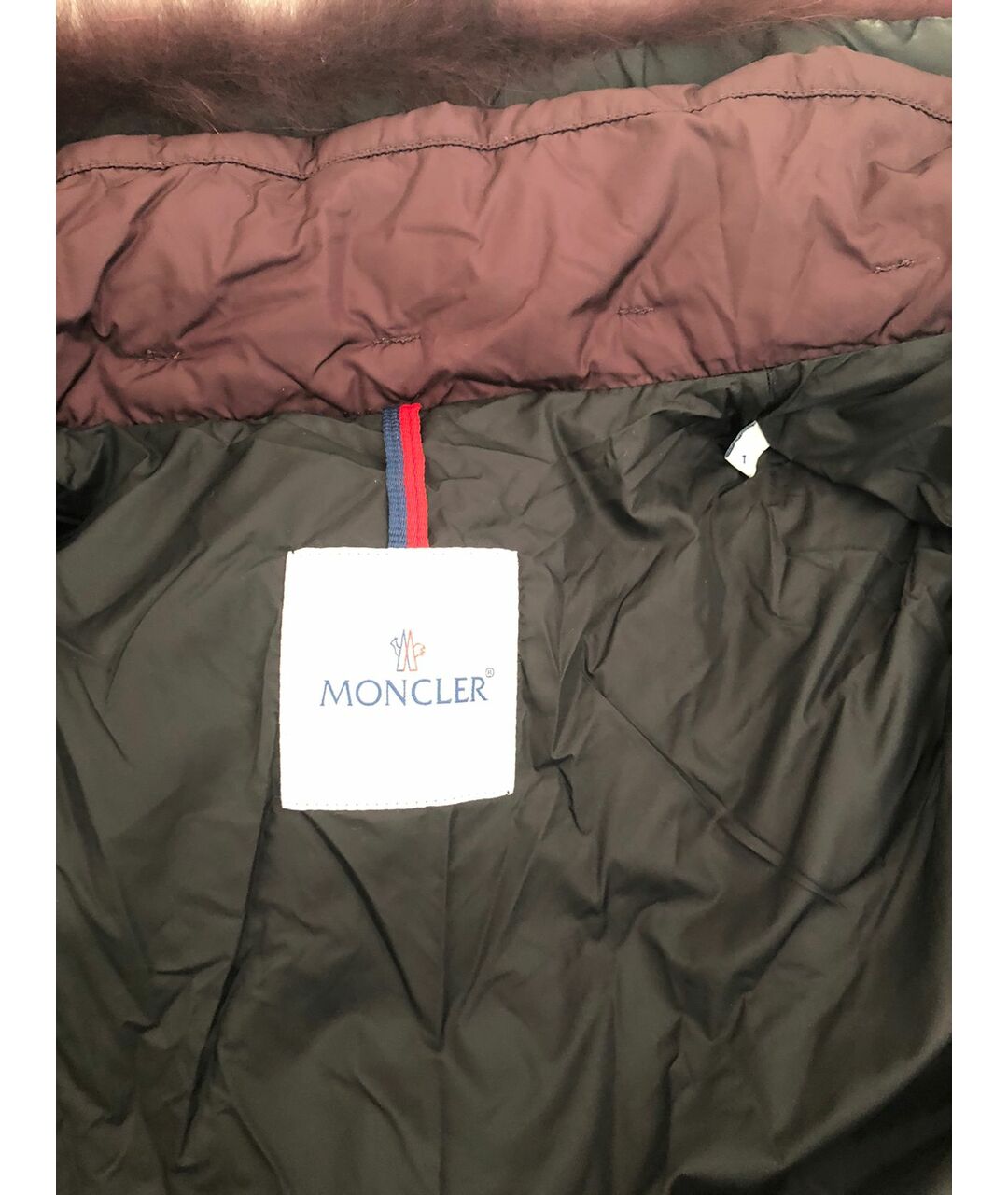 MONCLER Бордовый полиамидовый пуховик, фото 3