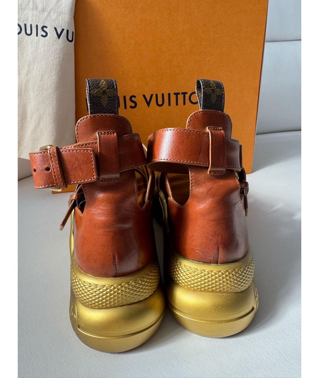 LOUIS VUITTON Коричневые кожаные сандалии, фото 6