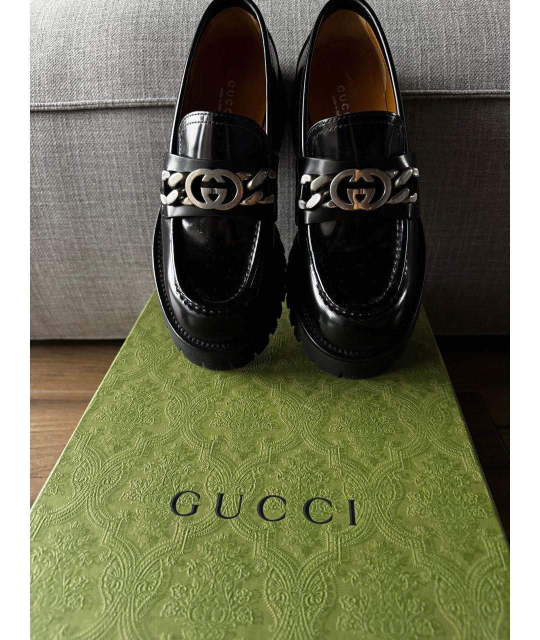 GUCCI Черные лоферы из лакированной кожи, фото 2