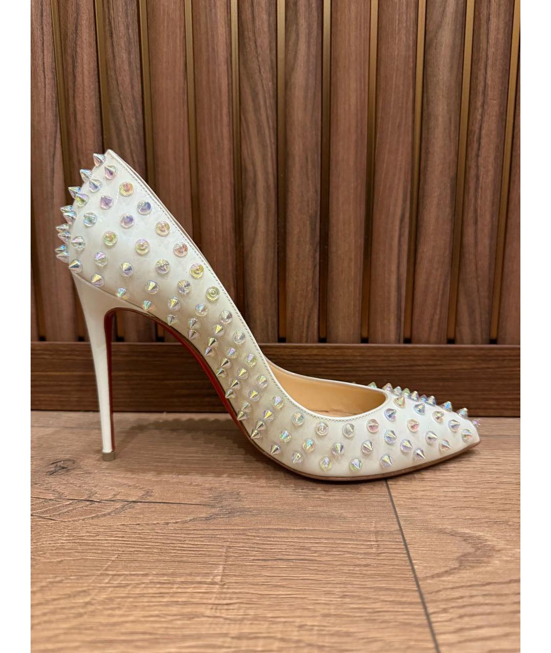 CHRISTIAN LOUBOUTIN Белые кожаные туфли, фото 9