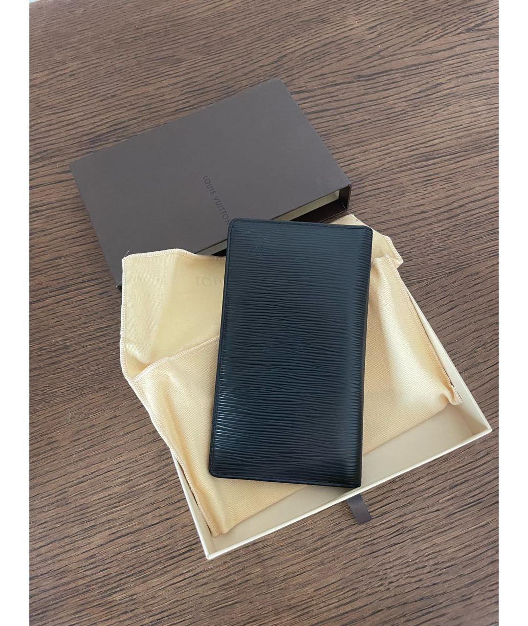 LOUIS VUITTON Черный кожаный кардхолдер, фото 3