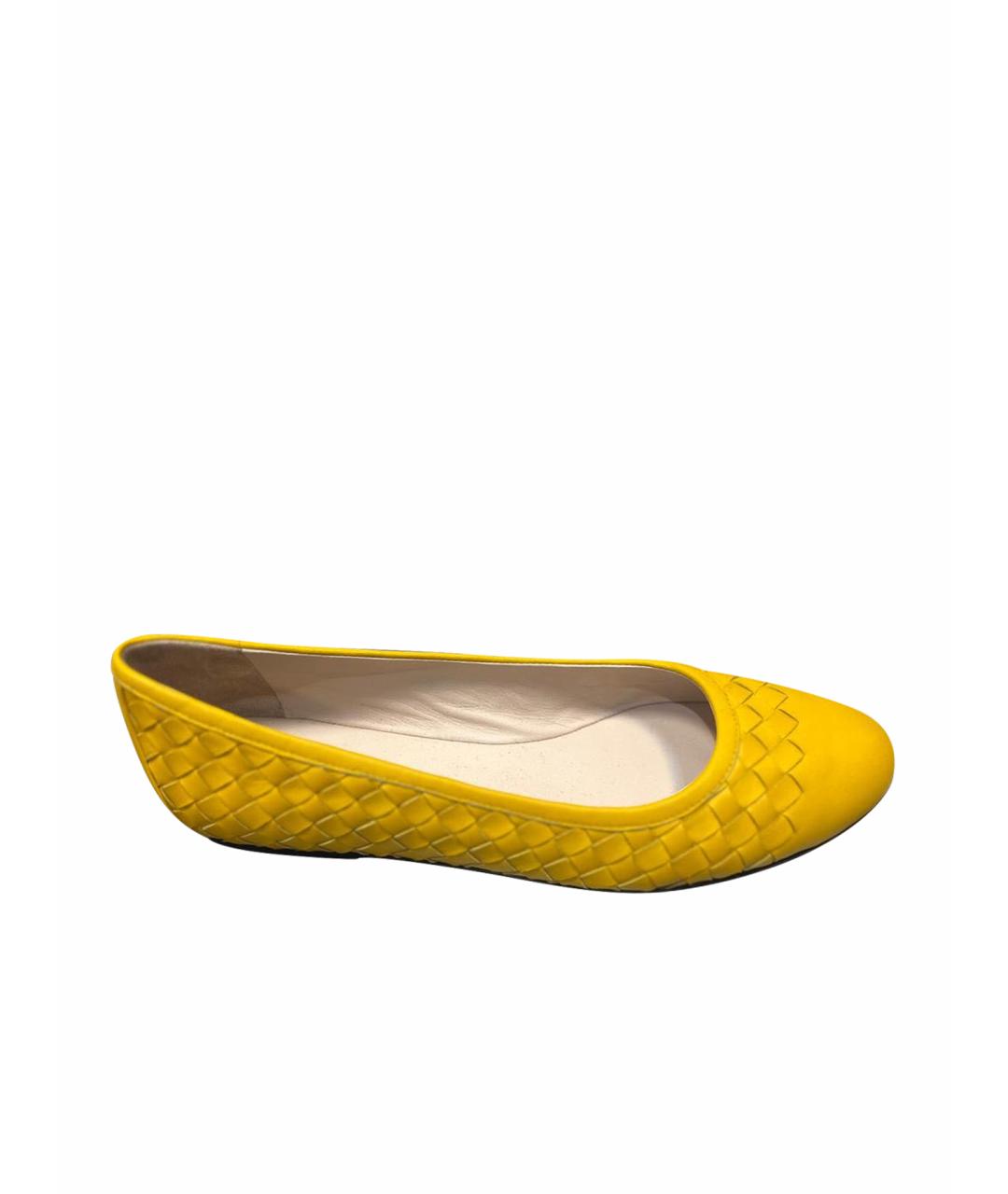 BOTTEGA VENETA Желтые кожаные балетки, фото 1