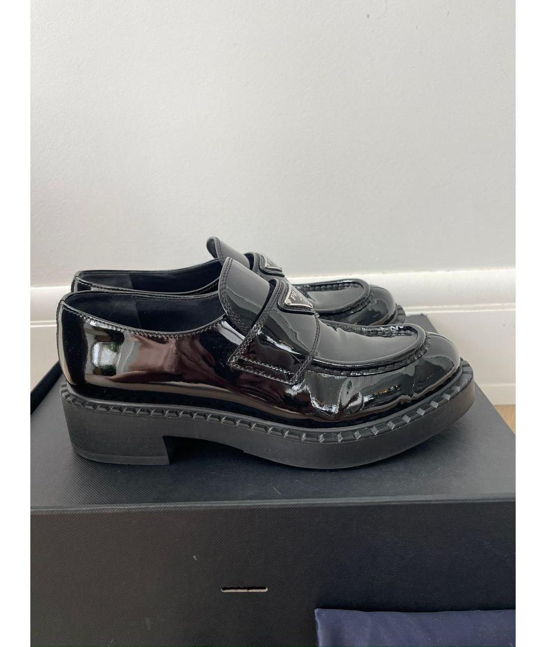 PRADA Черные лоферы из лакированной кожи, фото 6