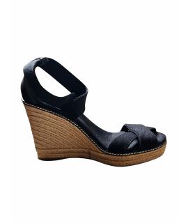 TORY BURCH Босоножки