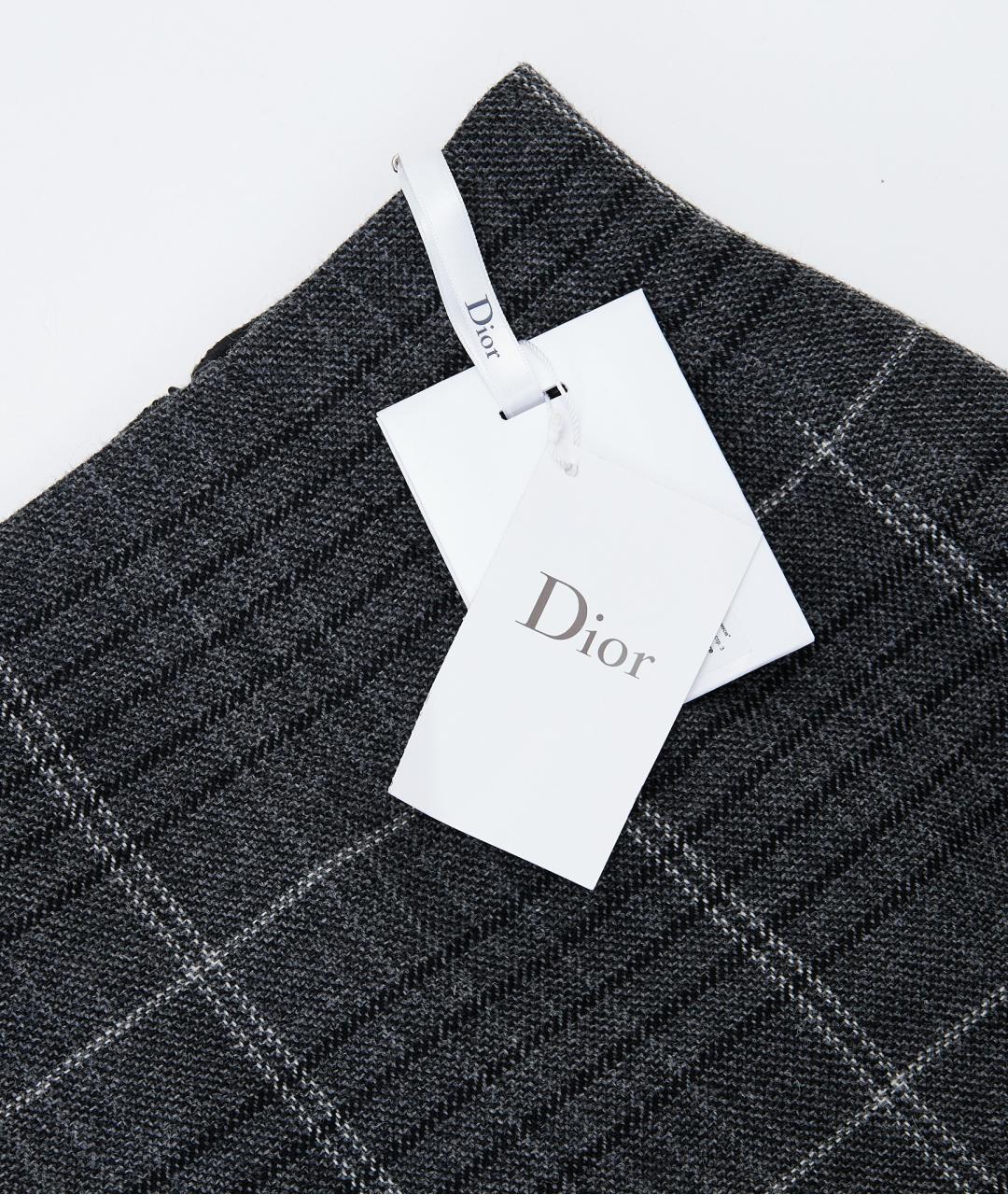 CHRISTIAN DIOR Серый шерстяной костюм с юбками, фото 8