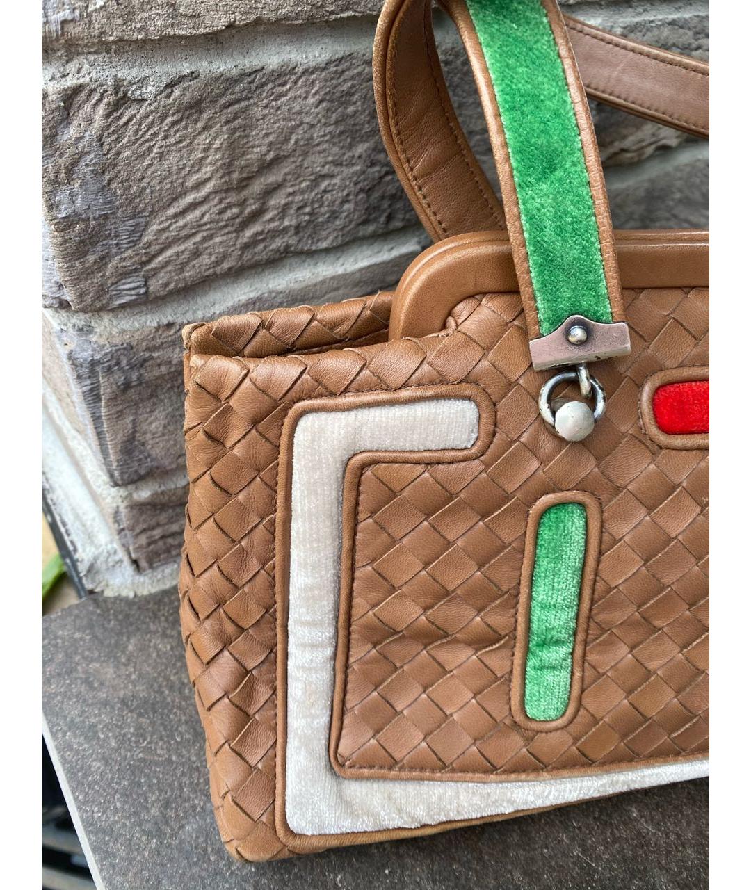BOTTEGA VENETA Коричневая кожаная сумка с короткими ручками, фото 2