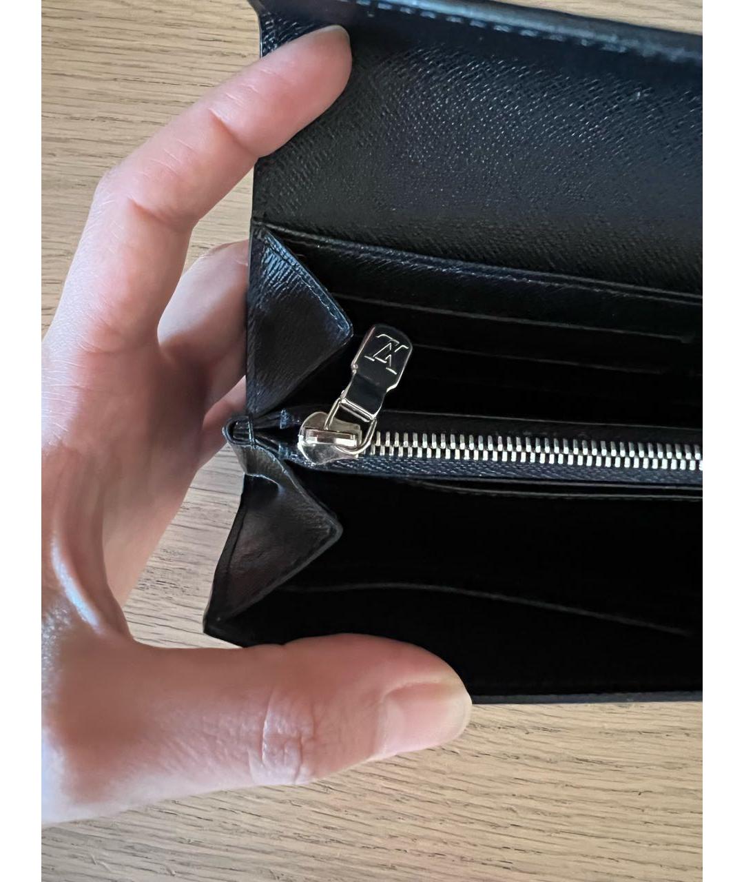 LOUIS VUITTON Черный кожаный кошелек, фото 7